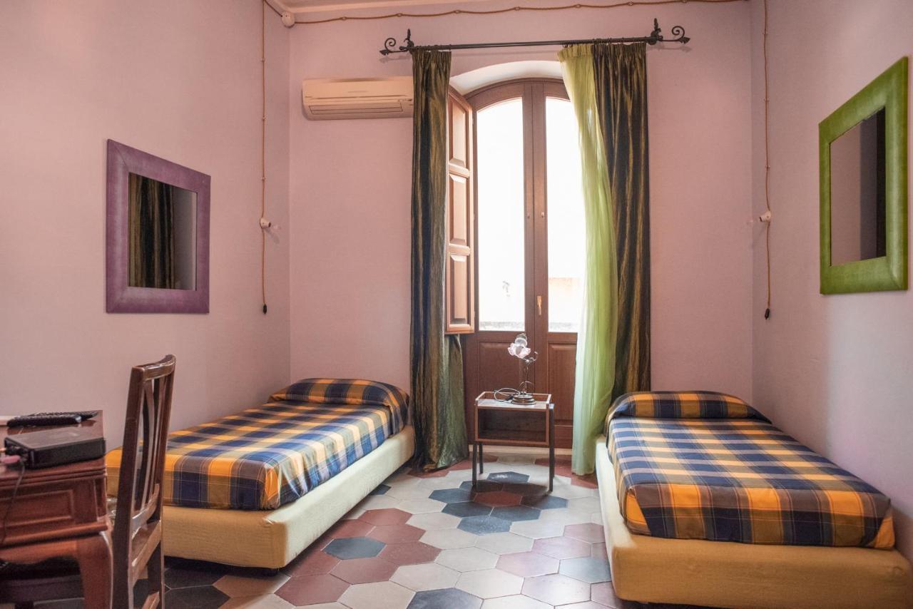 La Babbajola Hotel Iglesias Bagian luar foto