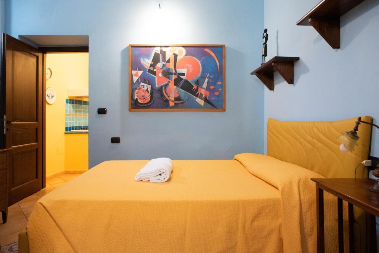 La Babbajola Hotel Iglesias Bagian luar foto