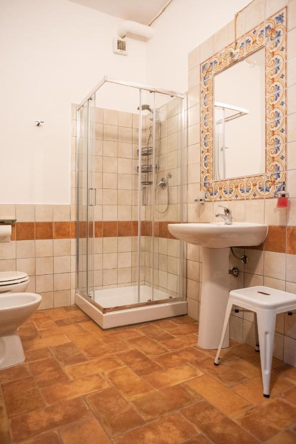La Babbajola Hotel Iglesias Bagian luar foto