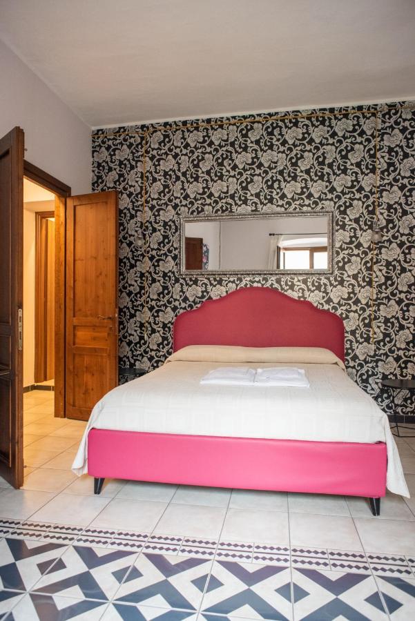 La Babbajola Hotel Iglesias Bagian luar foto